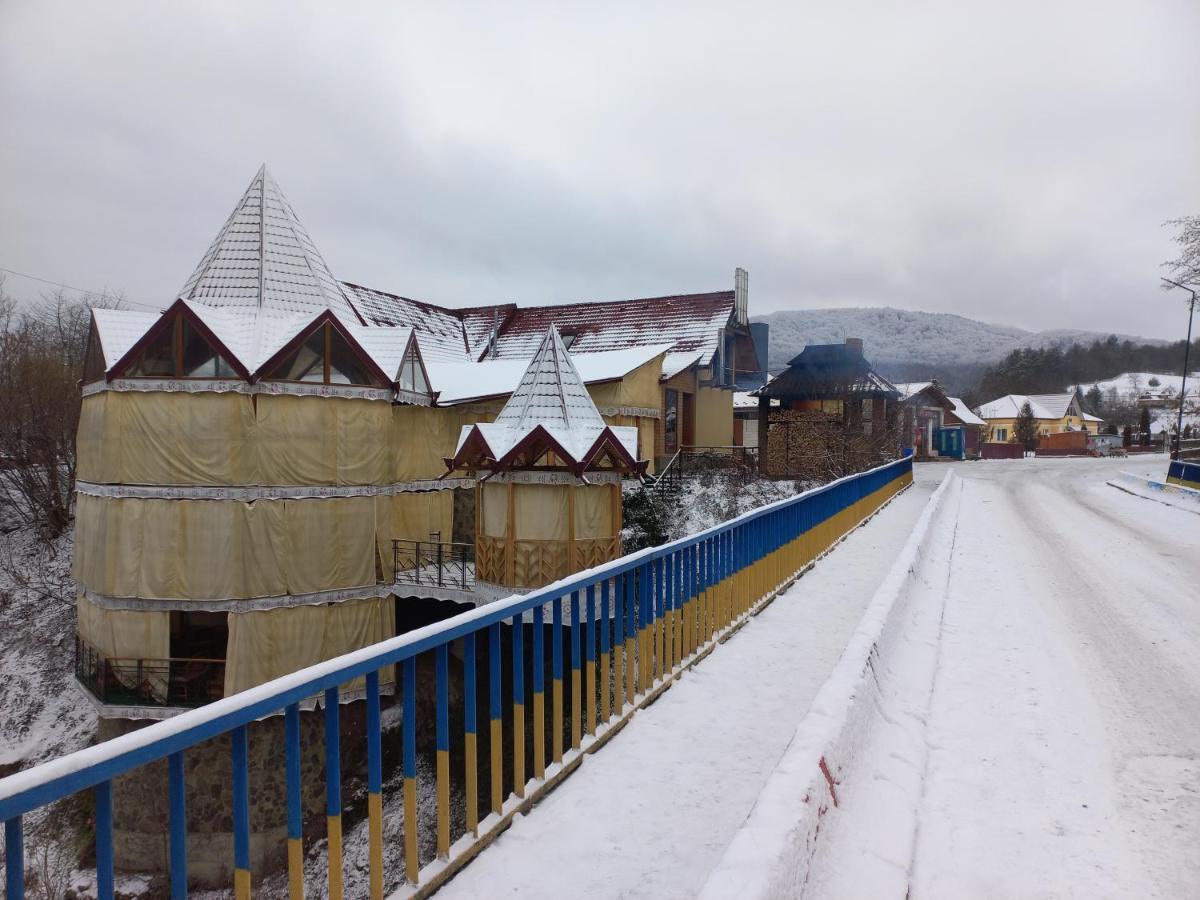 Садиба Федорчуків За Рікою1 شيشوري المظهر الخارجي الصورة